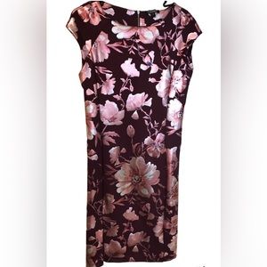 Roz & Ali Burgundy with Pink & White Shimmery Foil Flowers Sheath Dress. Sz 4.